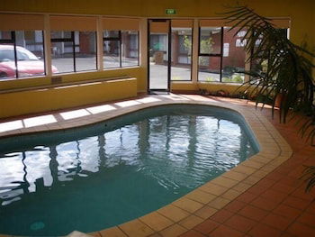 Abbotswood Motor Inn - Sydneys Hotel 3