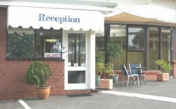 Abbotswood Motor Inn - Sydneys Hotel 0
