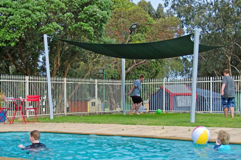 Albany Gardens Tourist Park - Sydneys Hotel 5