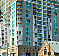 Adelaide DressCircle Apartments North Terrace - Sydneys Hotel