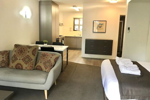 Adelaide Dresscircle Apartments Archer Street - Sydneys Hotel 6