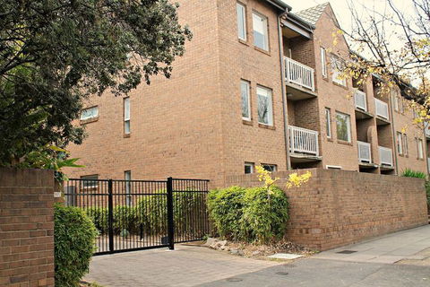Adelaide Dresscircle Apartments Archer Street - Sydneys Hotel 5
