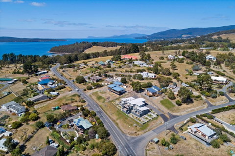 The Cove Kettering - Sydneys Hotel 5