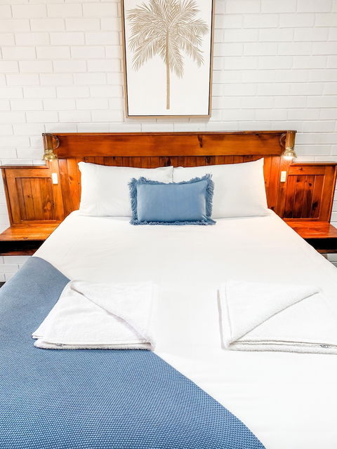 Pacific Sun Motor Inn Bargara - Sydneys Hotel 3