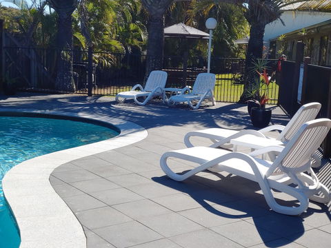Pacific Palms Motor Inn - Sydneys Hotel 0
