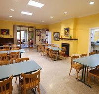 Bundanoon YHA - Sydneys Hotel