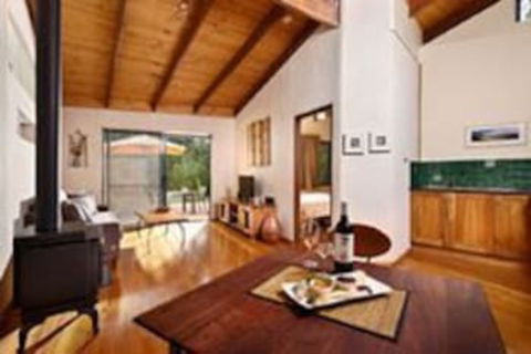 Aiyana Retreat - Sydneys Hotel 6