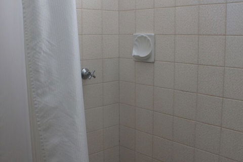 Aromet Motor Inn - Sydneys Hotel 3