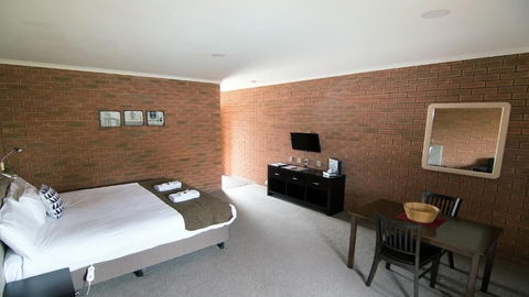 Ashleigh Court Motor Inn - Sydneys Hotel 6