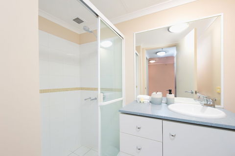 AAB Apartments Brisbane CBD - Sydneys Hotel 5
