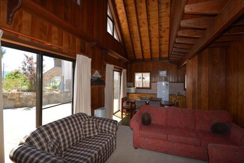 Cedar Haven - Sydneys Hotel 2