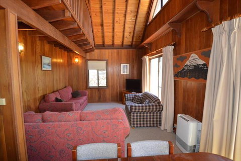 Cedar Haven - Sydneys Hotel 3