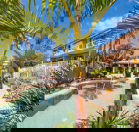 Mollymook Seascape Motel  Apartments - Sydneys Hotel