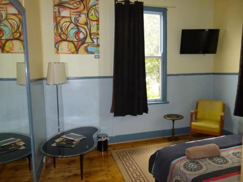 2 Dukes Daylesford - Sydneys Hotel 4