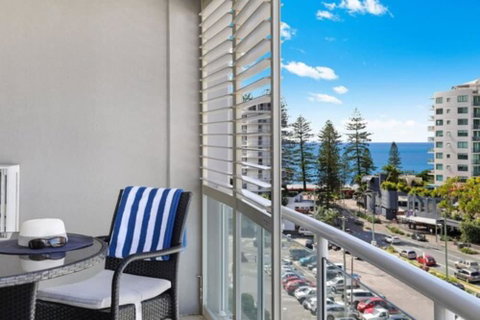 Pandanus Mooloolaba - Sydneys Hotel 3