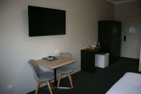 Jindy Inn - Sydneys Hotel 6
