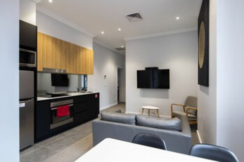 Cache Accommodation - Sydneys Hotel 0