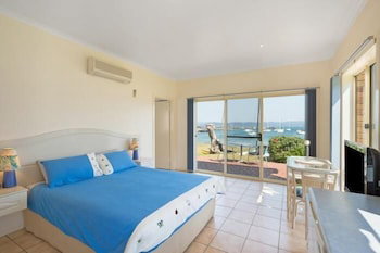Quarantine Bay Beach Cottages - Sydneys Hotel 6