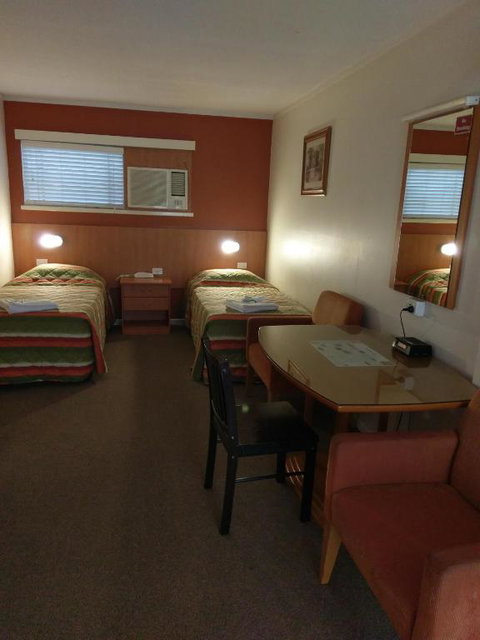 Motel Monaco - Sydneys Hotel 5