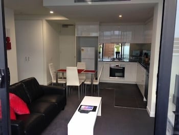Essendon Apartments - Sydneys Hotel 2