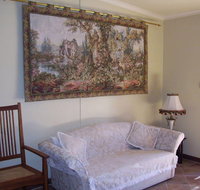 Jewel of the Valley - Sydneys Hotel