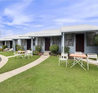 Canberra Ave Villas - Sydneys Hotel
