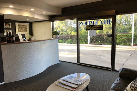 Logan City Motor Inn - Sydneys Hotel 4