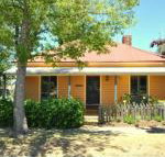 Cooma Cottage - Sydneys Hotel