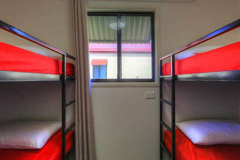 NRMA Capricorn Yeppoon Holiday Park - Sydneys Hotel 3