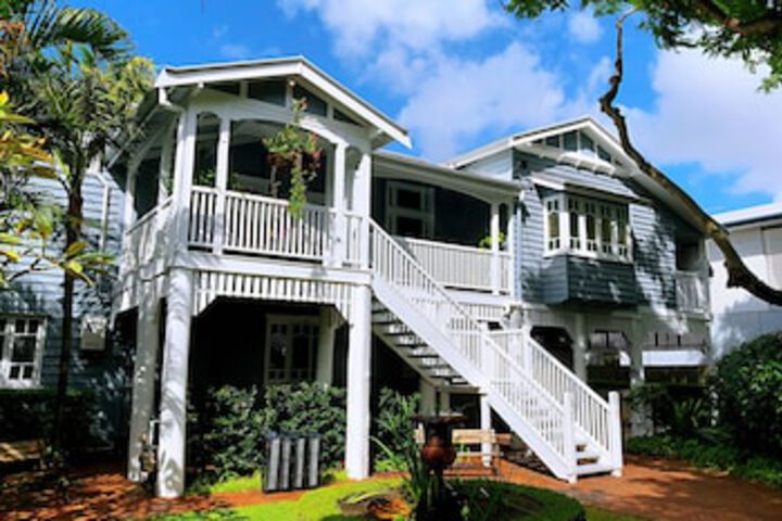 Balmoral Heights QLD Sydneys Hotel