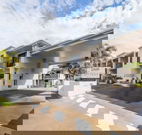 Dalby Fairway Motor Inn - Sydneys Hotel