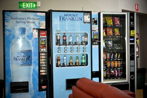 Ritz For Backpackers - Sydneys Hotel 7