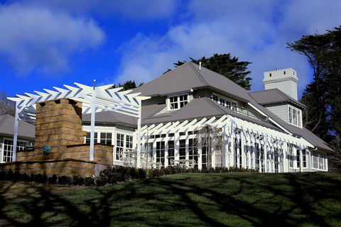 Parklands Country Gardens And Lodges - Sydneys Hotel 2