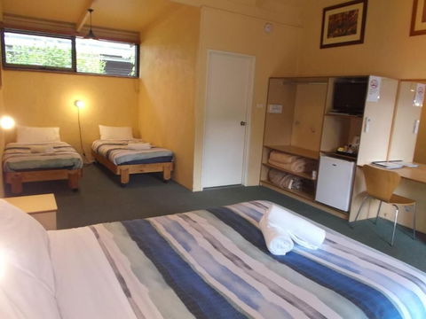 Harrietville Hotel Motel - Sydneys Hotel 3