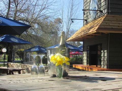 Harrietville Hotel Motel - Sydneys Hotel 0