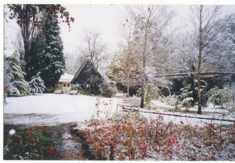 Mountain View Holiday Retreat - Sydneys Hotel 6