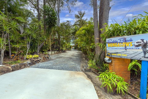 Safety Beach Ocean Bungalows - Sydneys Hotel 4