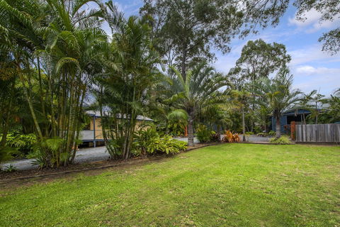 Safety Beach Ocean Bungalows - Sydneys Hotel 1