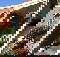 Old Coach Motor Inn - Sydneys Hotel