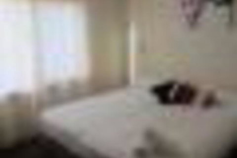 Moonbah 2 - Sydneys Hotel 2