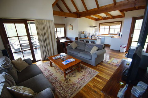 Manzanilla Ridge - Sydneys Hotel 2