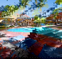 Beach Court - Sydneys Hotel