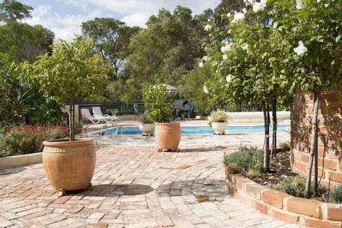 Rosebridge House Bed & Breakfast Adult Retreat - Sydneys Hotel 3
