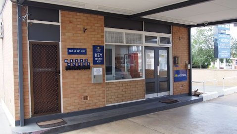 Queanbeyan Motel - Sydneys Hotel 1
