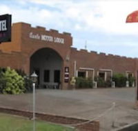 Castle Motor Lodge - Sydneys Hotel