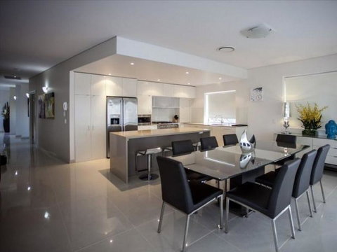 Watermark Apartments - Sydneys Hotel 4