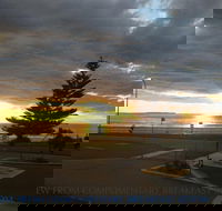 Beachhouse Mollymook - Sydneys Hotel