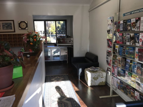 Red Cedars Motel - Sydneys Hotel 6