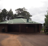 Augusta Sheoak Chalets - Sydneys Hotel