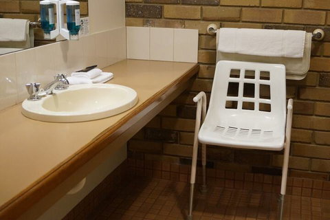 Magdala Motor Lodge & Lakeside Restaurant - Sydneys Hotel 6